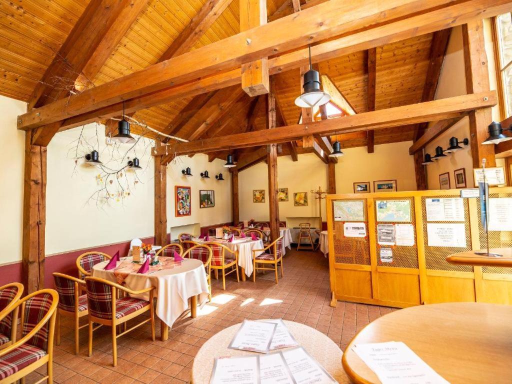 Hotel Na Jezere Горни-Плана Экстерьер фото